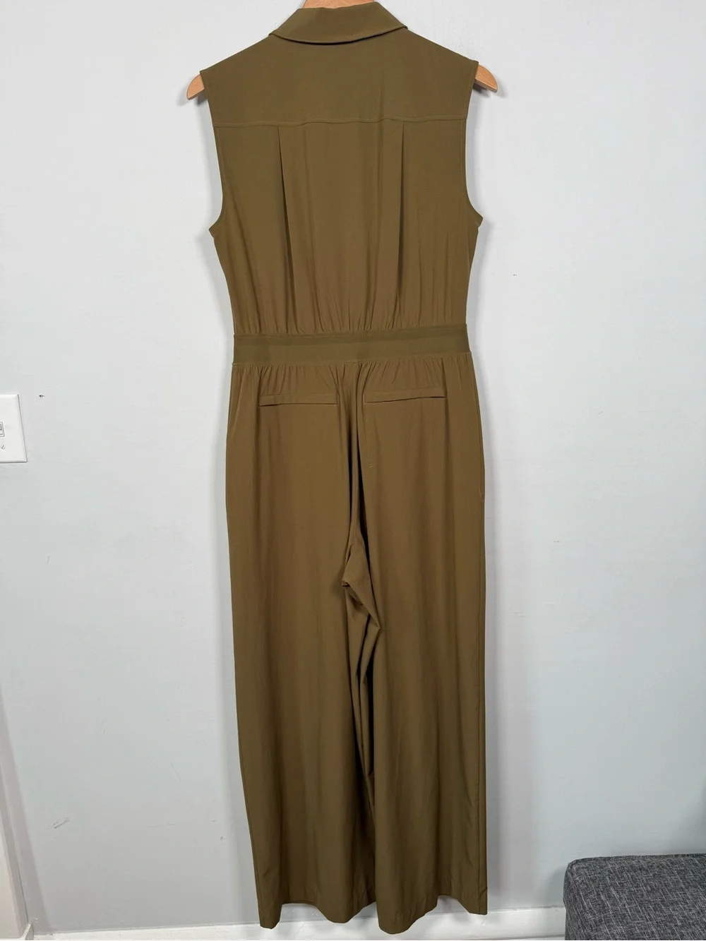 Athleta Brooklyn Heights Wide Leg Jumpsuit Olive Green Size 8 Great  Condition
